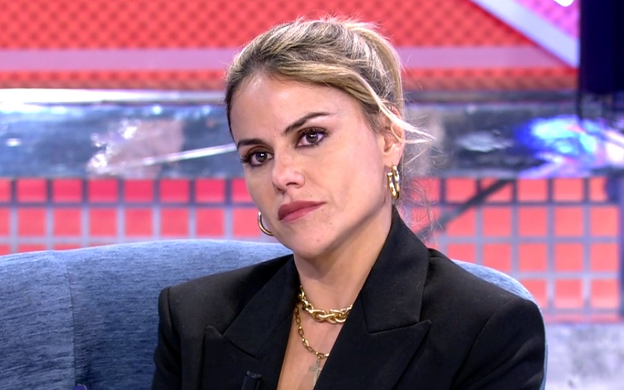 El novio de Mónica Hoyos amenaza a María Patiño con una querella tras sus duras acusaciones