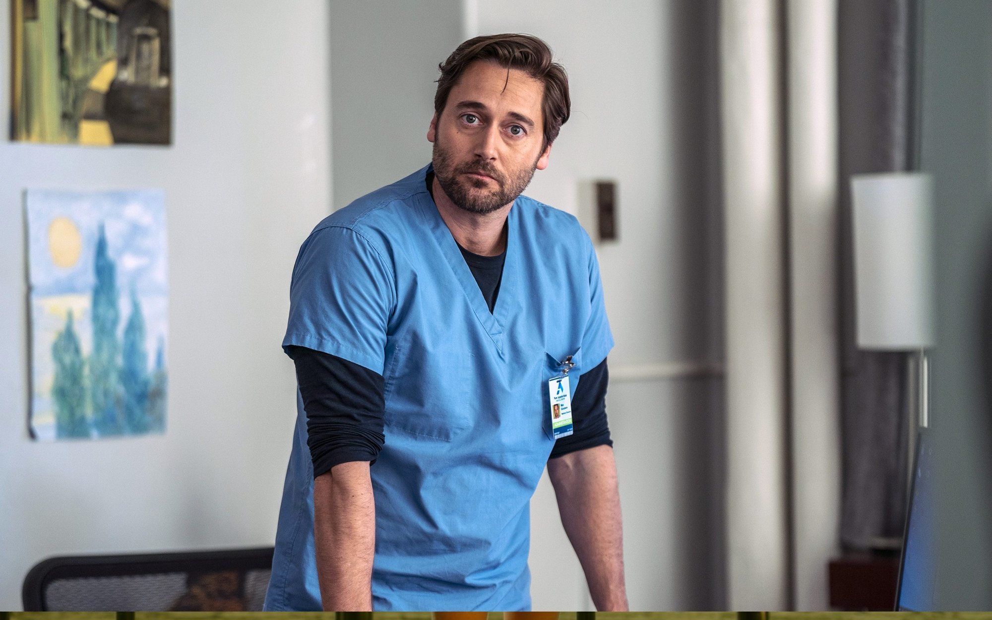 'New Amsterdam' y 'The Flash' estrenan sus nuevas temporadas a la baja