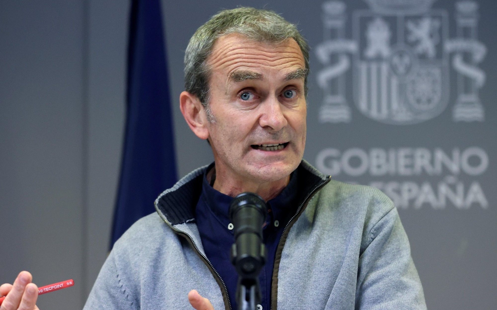 Fernando Simón habría declinado participar en ocho entrevistas con Iker Jiménez