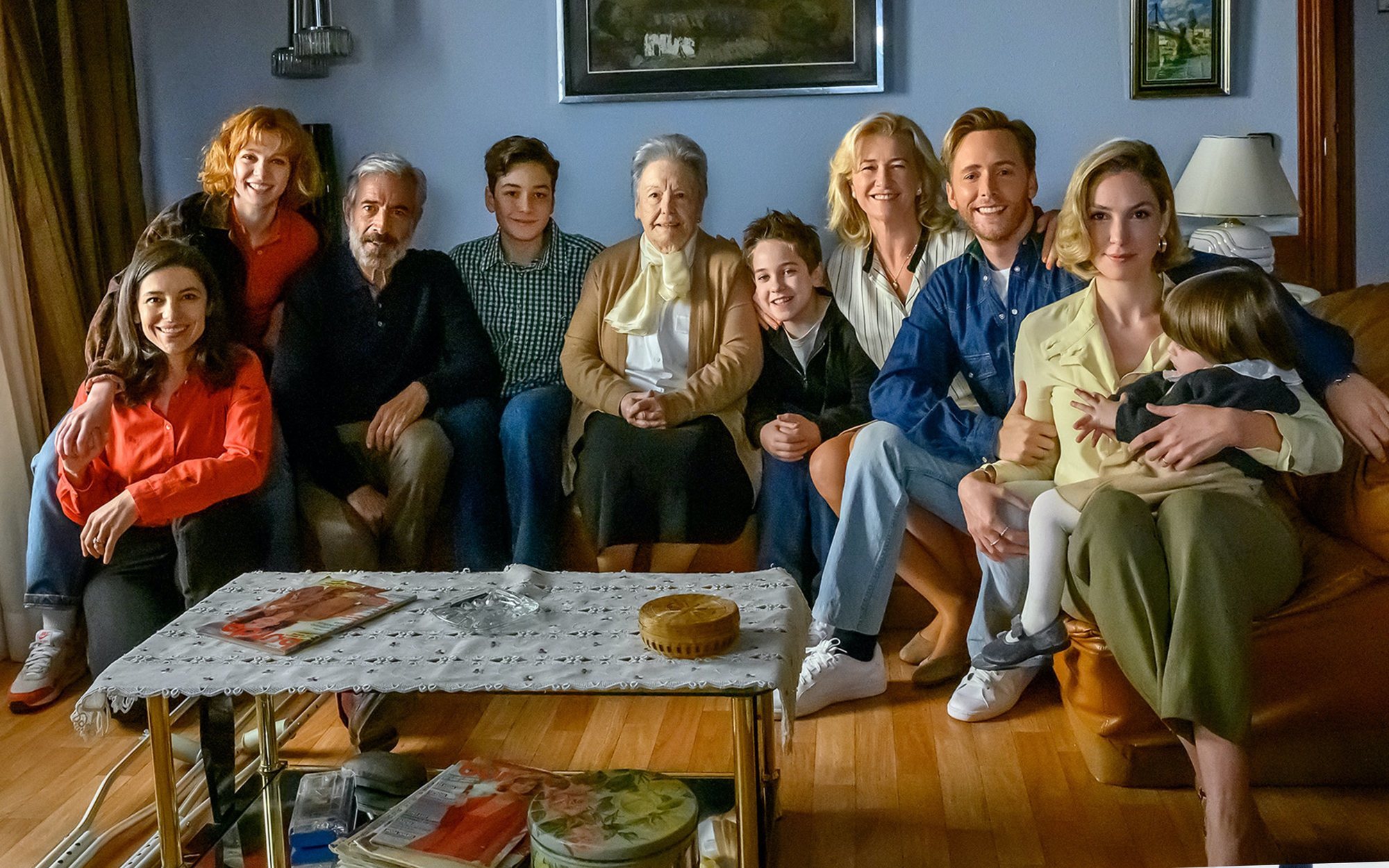 'Cuéntame cómo pasó' ficha a Adrià Collado, Chani Martín y Betiza Bismarck para su temporada 21