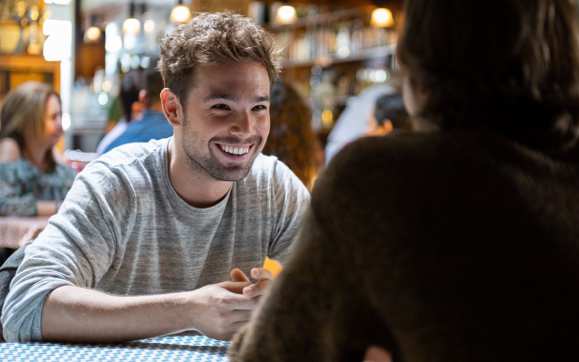 Crítica de 'Merlí: Sapere Aude' (T2): Un fin de ciclo con la mejor versión de Pol Rubio