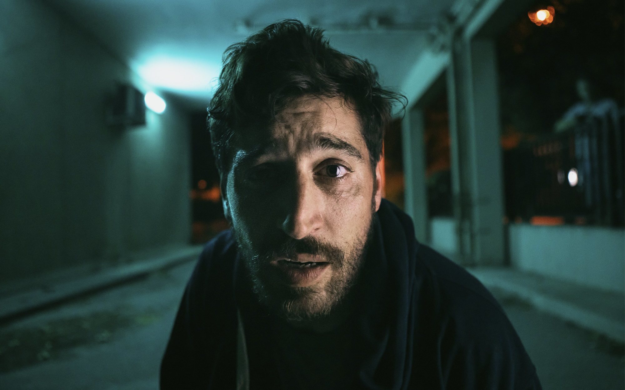 Crítica de 'Dealer': Guerra de bandas en pequeñas dosis de acción al estilo "found footage"