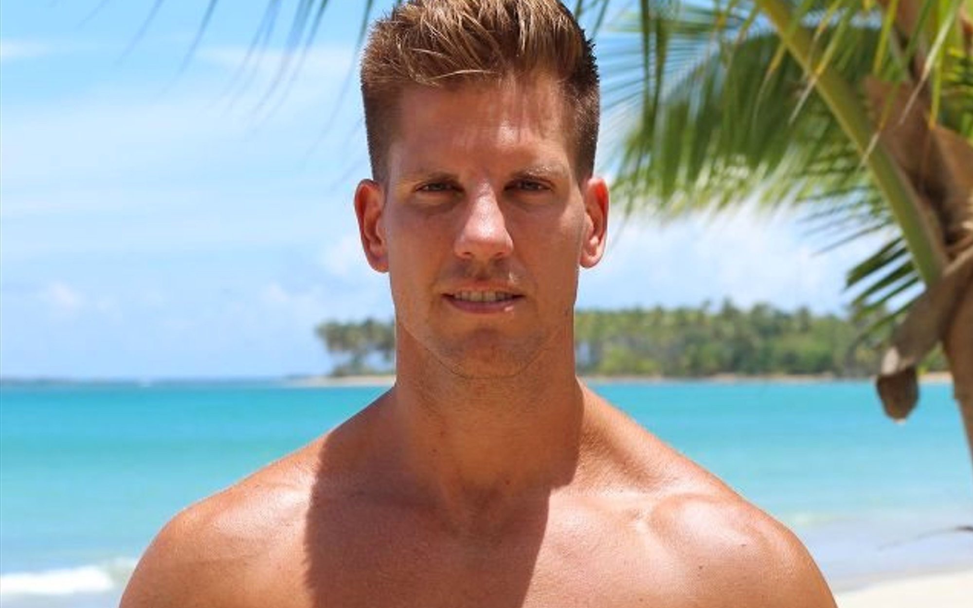 Mediaset elimina a Carlos de 'La isla de las tentaciones' tras su detención por presunto abuso sexual