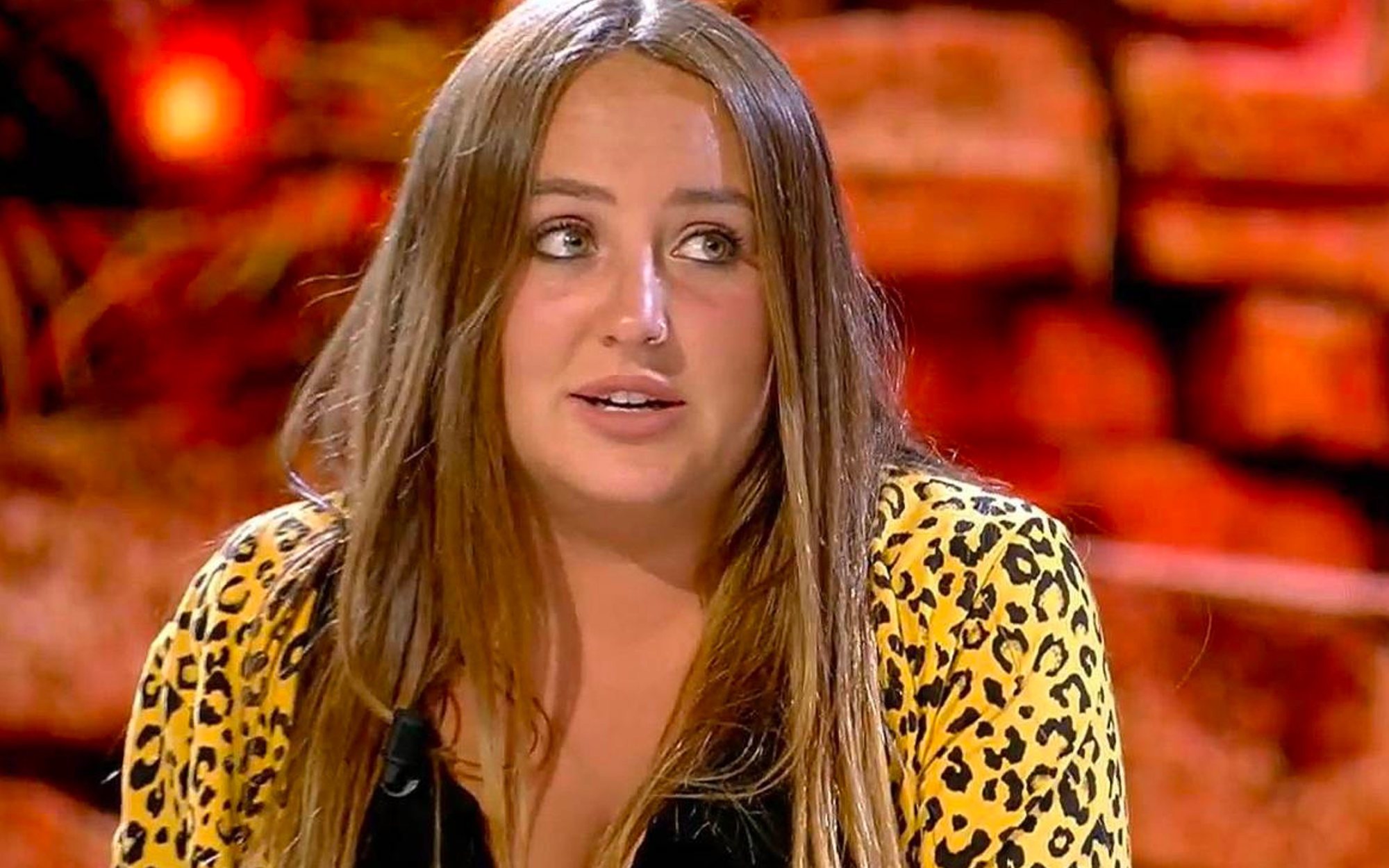 El director del documental de Rocío Carrasco niega que Rocío Flores quisiera "tender puentes" con su llamada