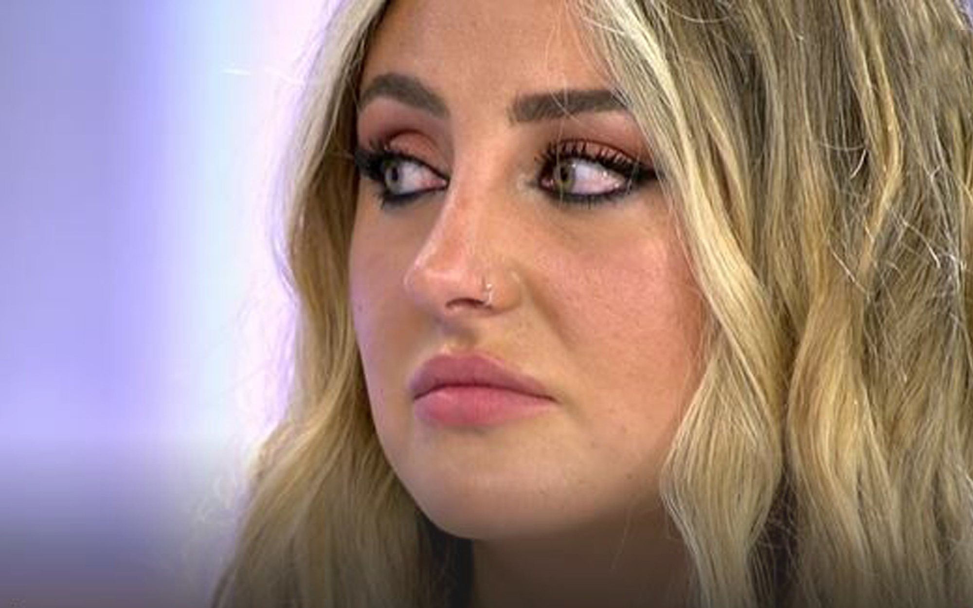 Rocío Flores se derrumba ante las declaraciones de Olga Moreno en su debut en 'El programa de Ana Rosa'