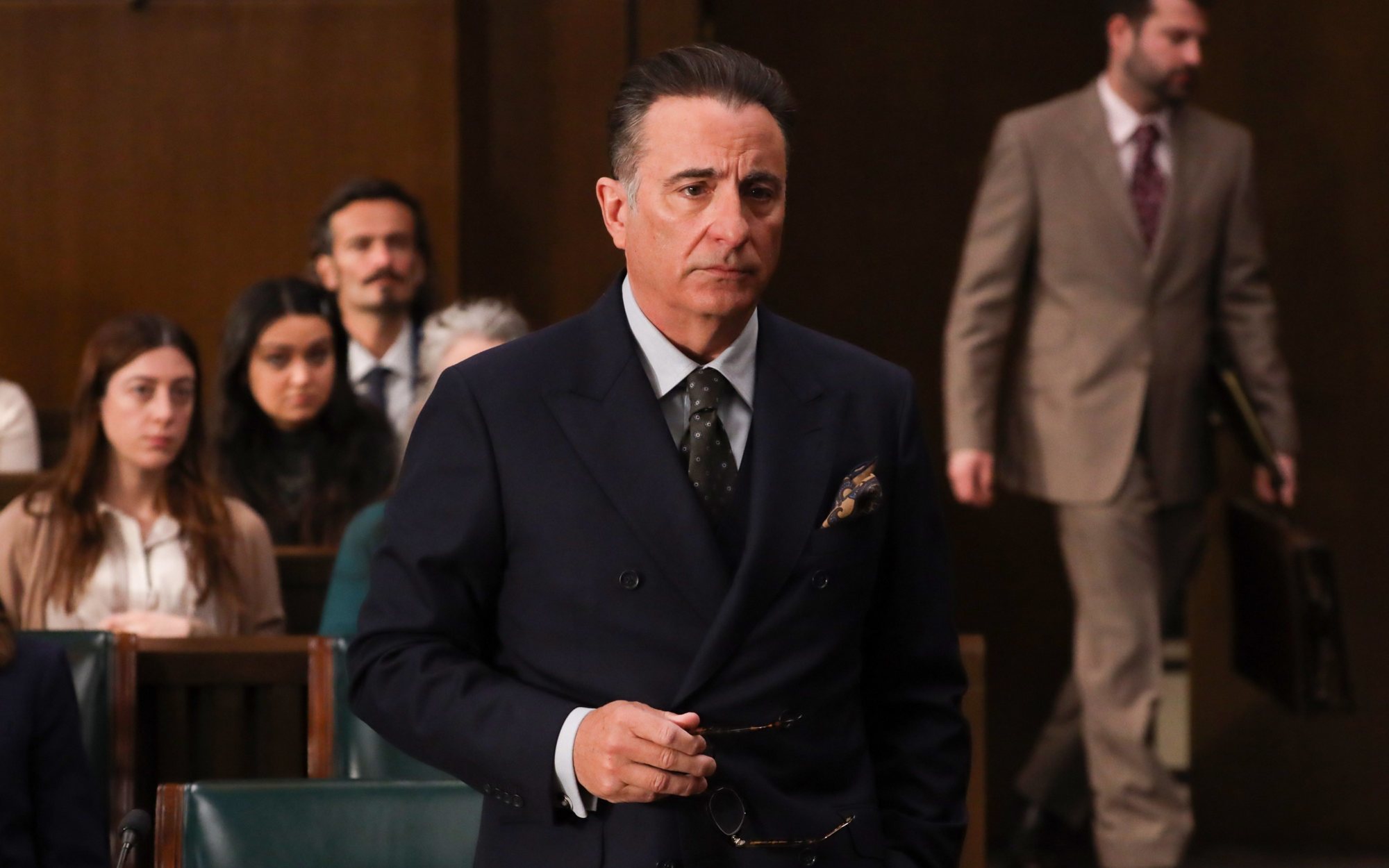 El estreno de 'Rebel' sucumbe ante una decadente 'Law & Order: Organized Crime'