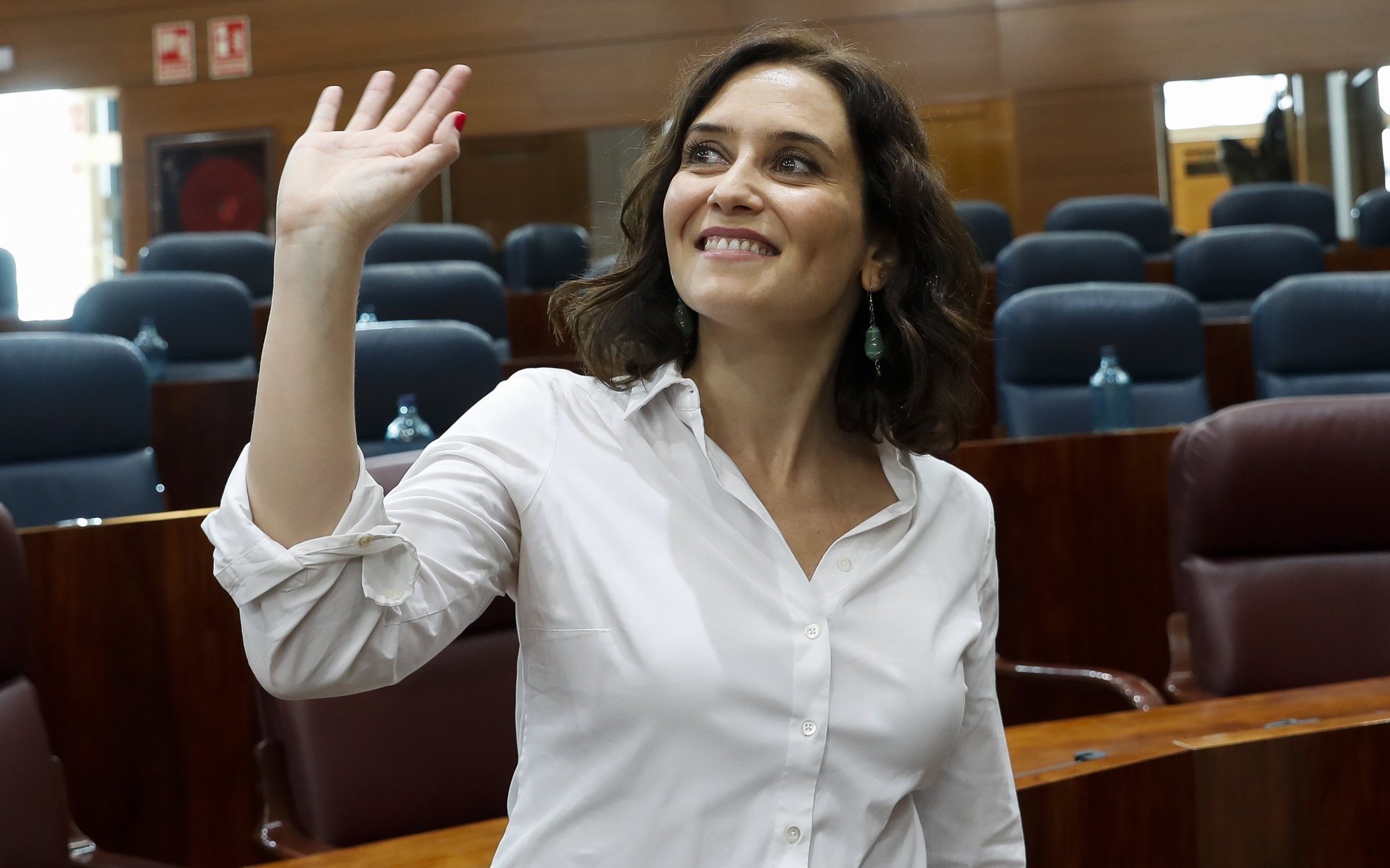 Isabel Díaz Ayuso claudica y finalmente acudirá al debate electoral de Telemadrid