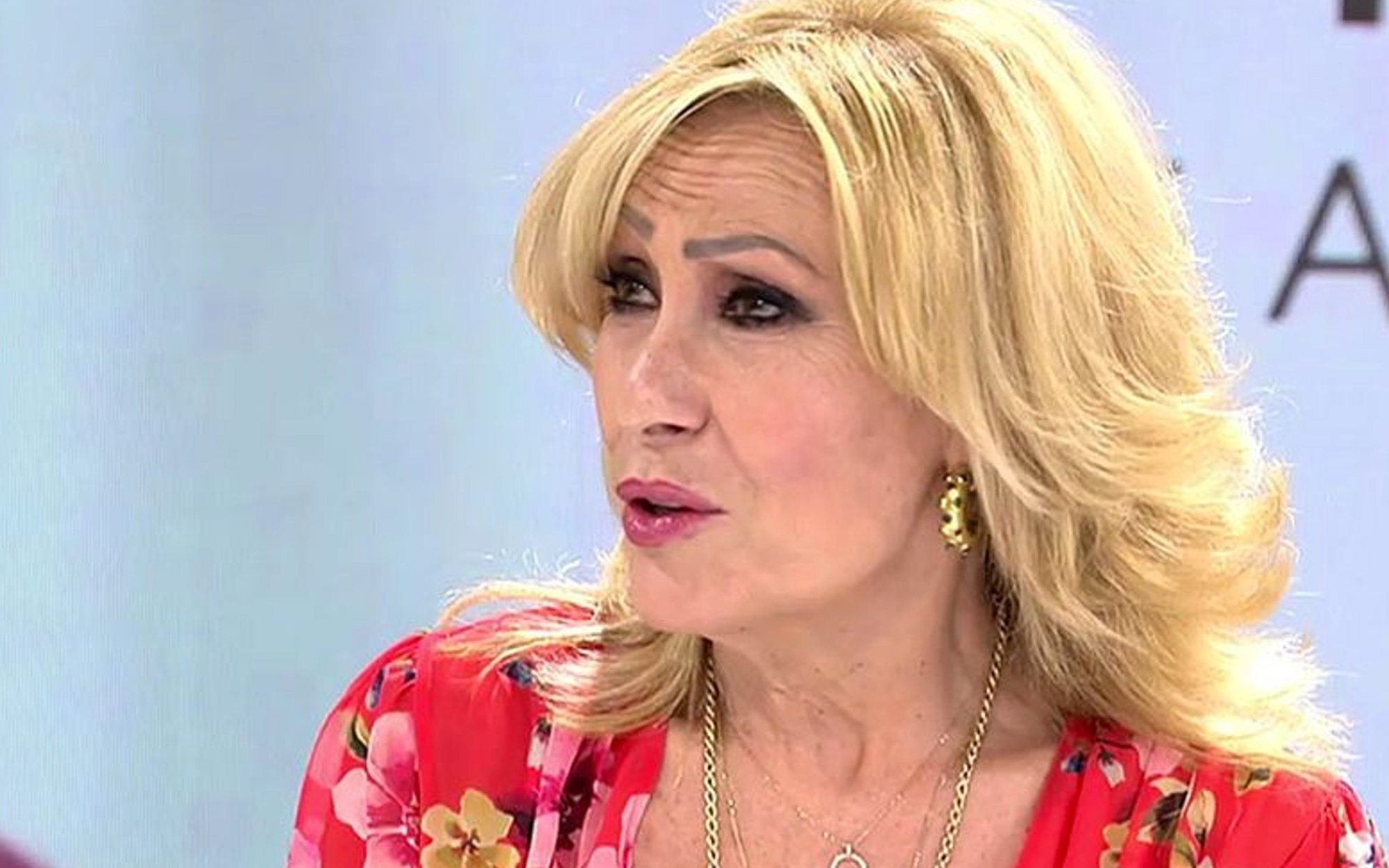 Rosa Benito tacha de mentirosa a Rocío Carrasco: "No se quedó ni una sola noche con Rocío Jurado"