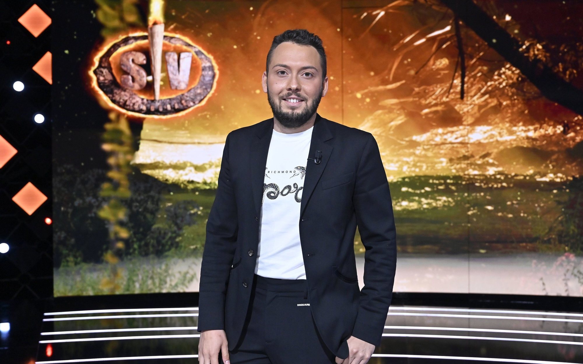 Descubierto el doble juego de José Antonio Avilés: defiende a Rocío Carrasco y apoya a Rocío Flores