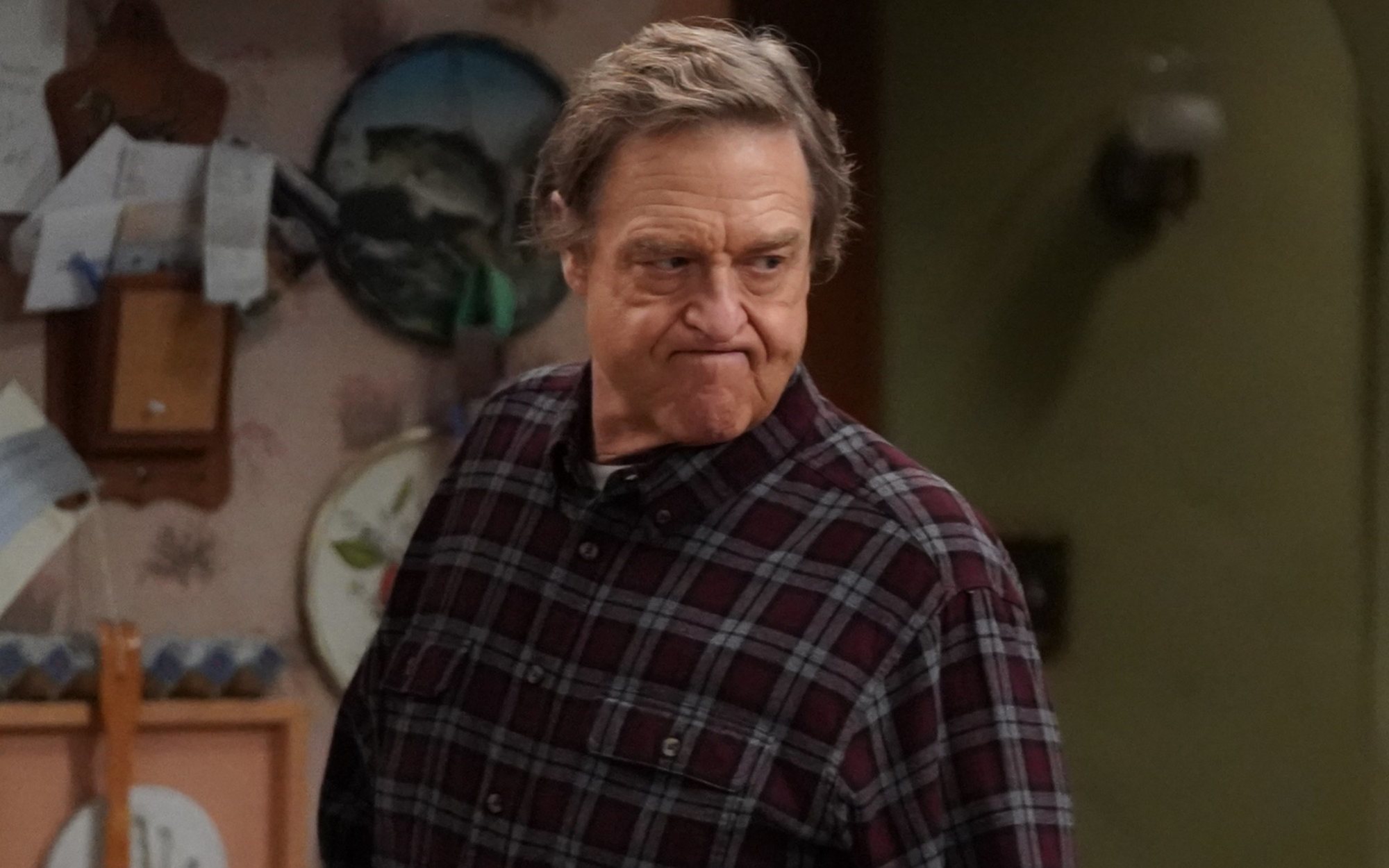 'Los Conner' baja a mínimos y es incapaz de competir con 'The Masked Singer' y 'Chicago Med'