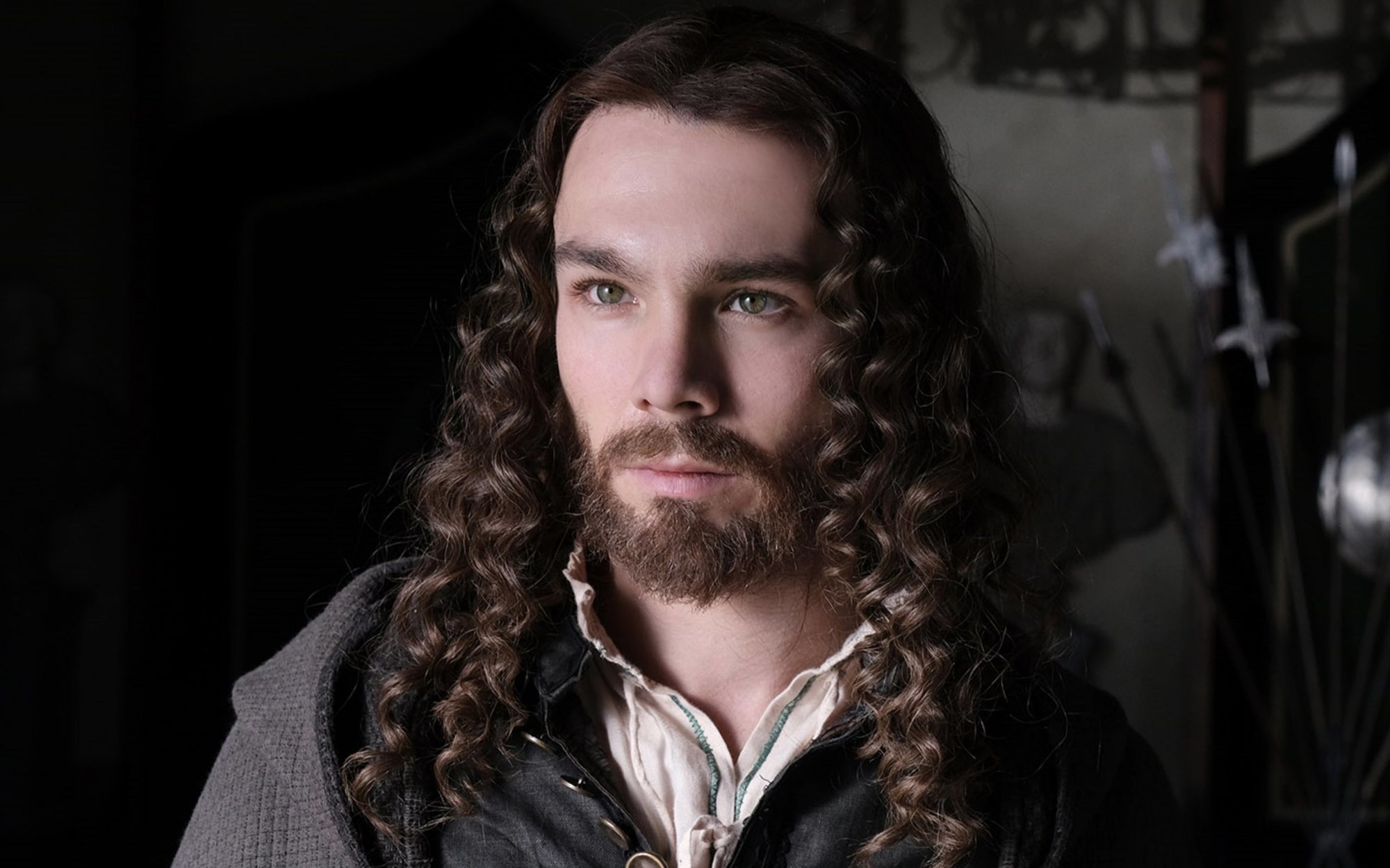 La 1 estrenará 'Leonardo', con Freddie Highmore y Carlos Cuevas, esta primavera