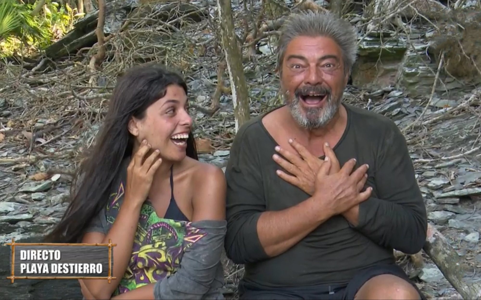 Antonio Canales se desnuda en pleno directo de 'Supervivientes': "Le hemos visto la hucha y los huevos"