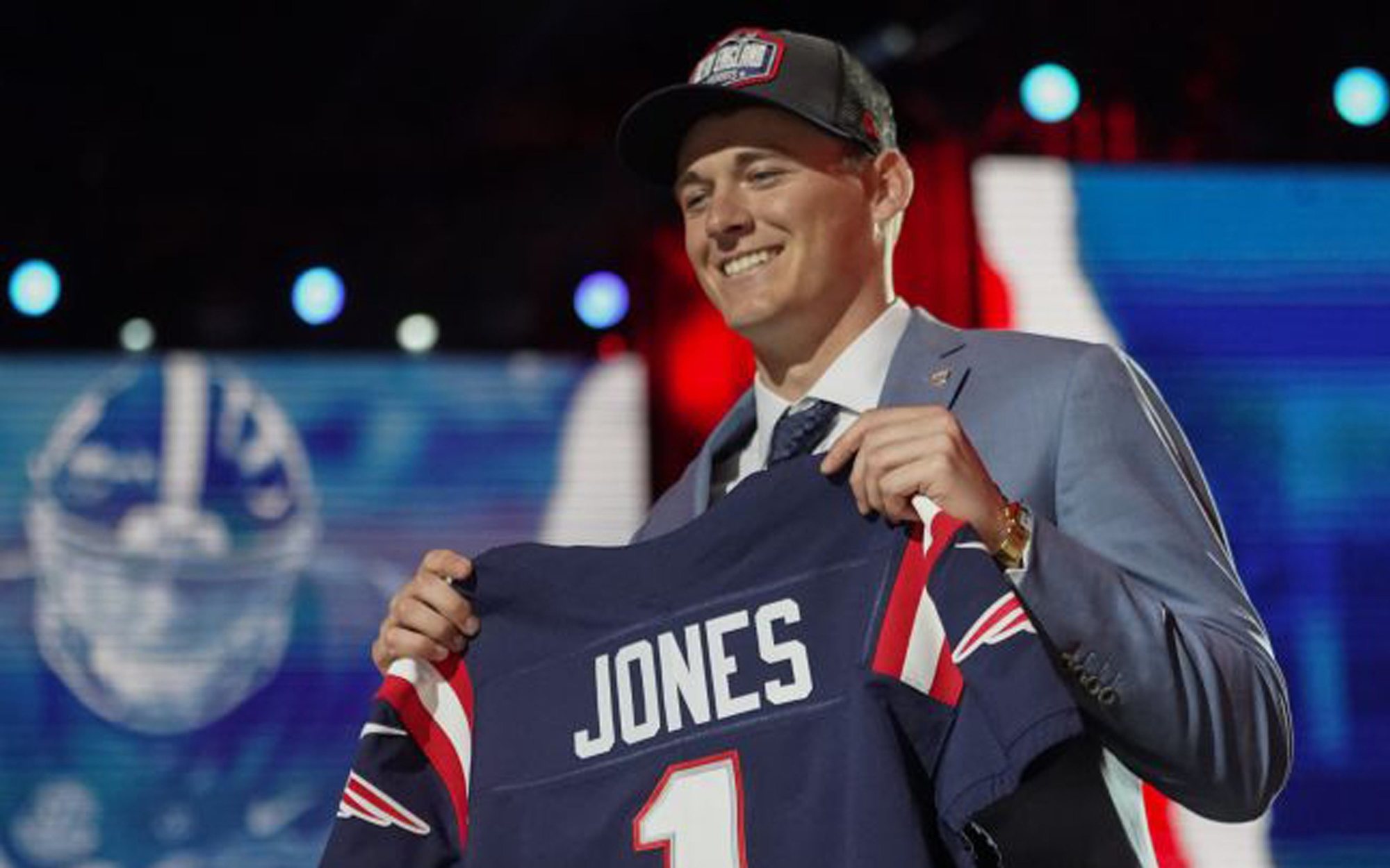 El inicio de '2021 NFL Draft' lidera a la baja en ABC ante el flojo estreno de 'Let's Be Real' en Fox