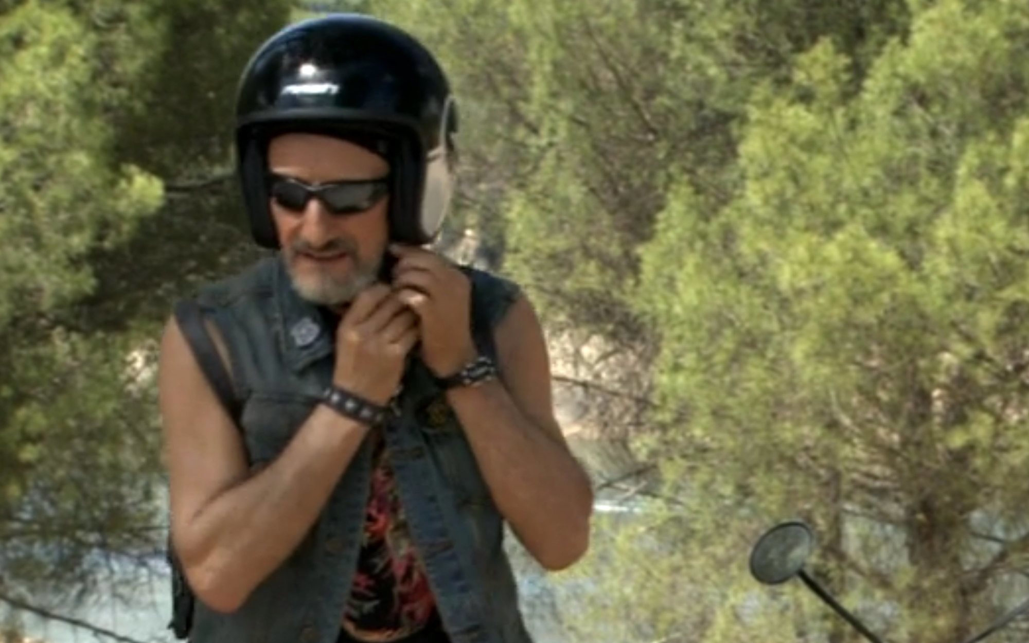 El sorprendente parecido entre Edmundo Bal y Enrique Pastor ('LQSA'): "Nos anticipamos a la vida real"