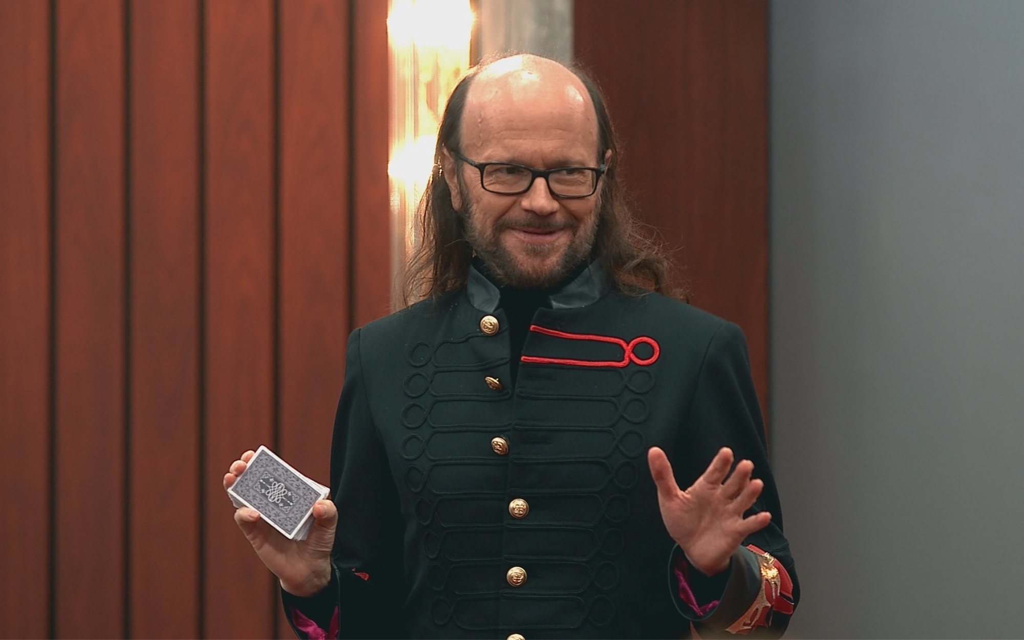 Crítica de 'LOL: Si te ríes, pierdes': La batalla de risas en la que el espectador se queda fuera del juego