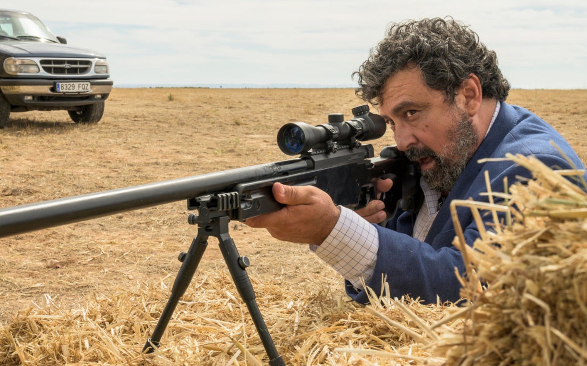 'Los hombres de Paco' se estrena líder con un 19,5% y supera a 'Supervivientes: Última hora' (16,8%), que sube