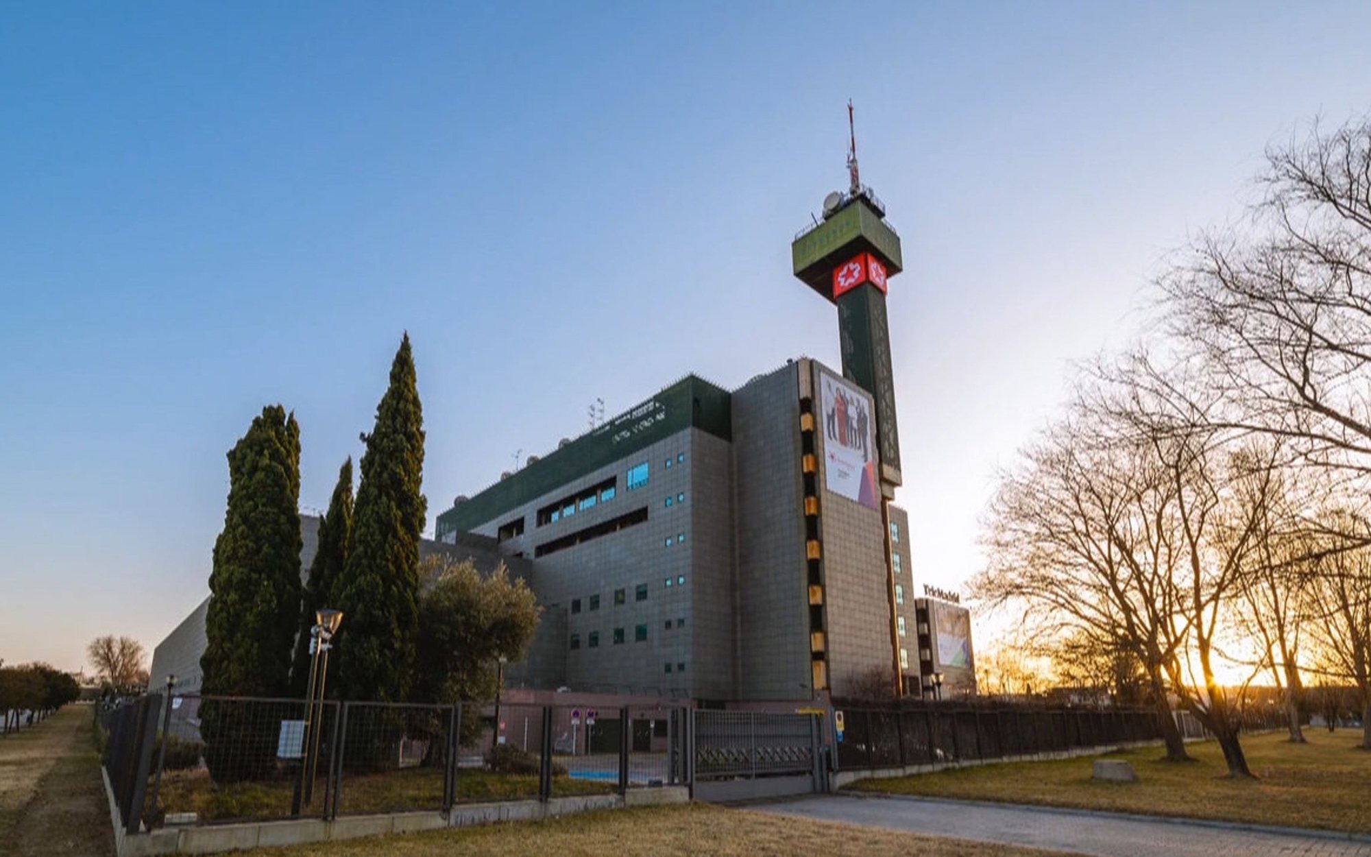 La Comunidad de Madrid y RTVM llegan a un acuerdo, donde firman el Contrato-Programa que fija la financiación