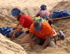 Confusión y acusaciones de tongo contra 'Supervivientes 2021' por la dificultad para hallar un saco enterrado