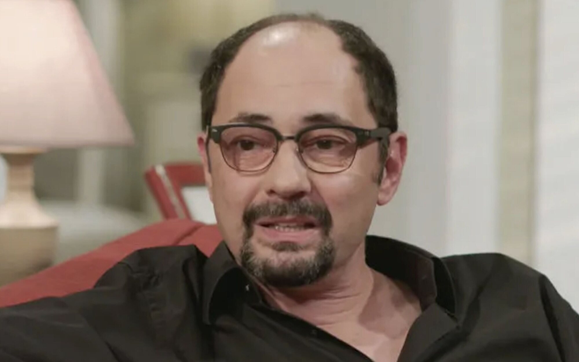 El emotivo reencuentro de Jordi Sánchez con el doctor que le atendió en la UCI por la covid-19