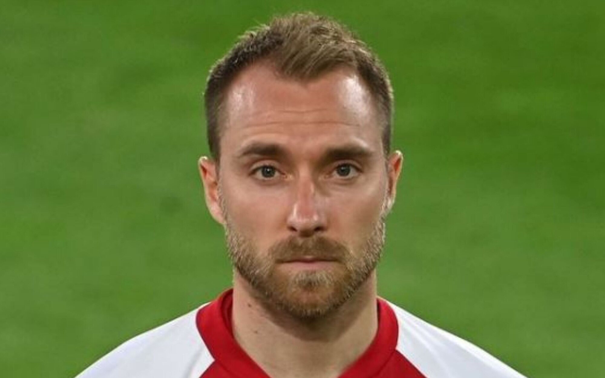 Duras críticas a Mediaset por repetir el súbito desplome de Eriksen en la Eurocopa