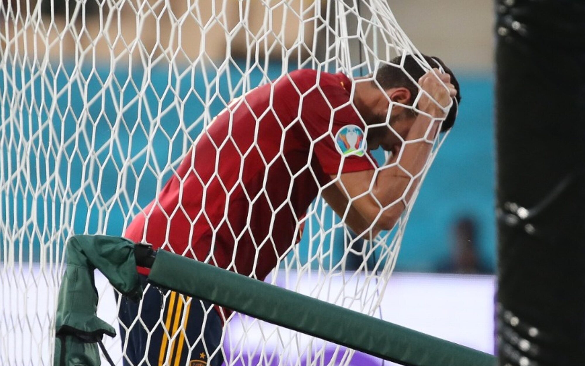 La Eurocopa arrasa en Telecinco con el España-Suecia (49%) y 'Mujer' lidera su franja con un 18,1%