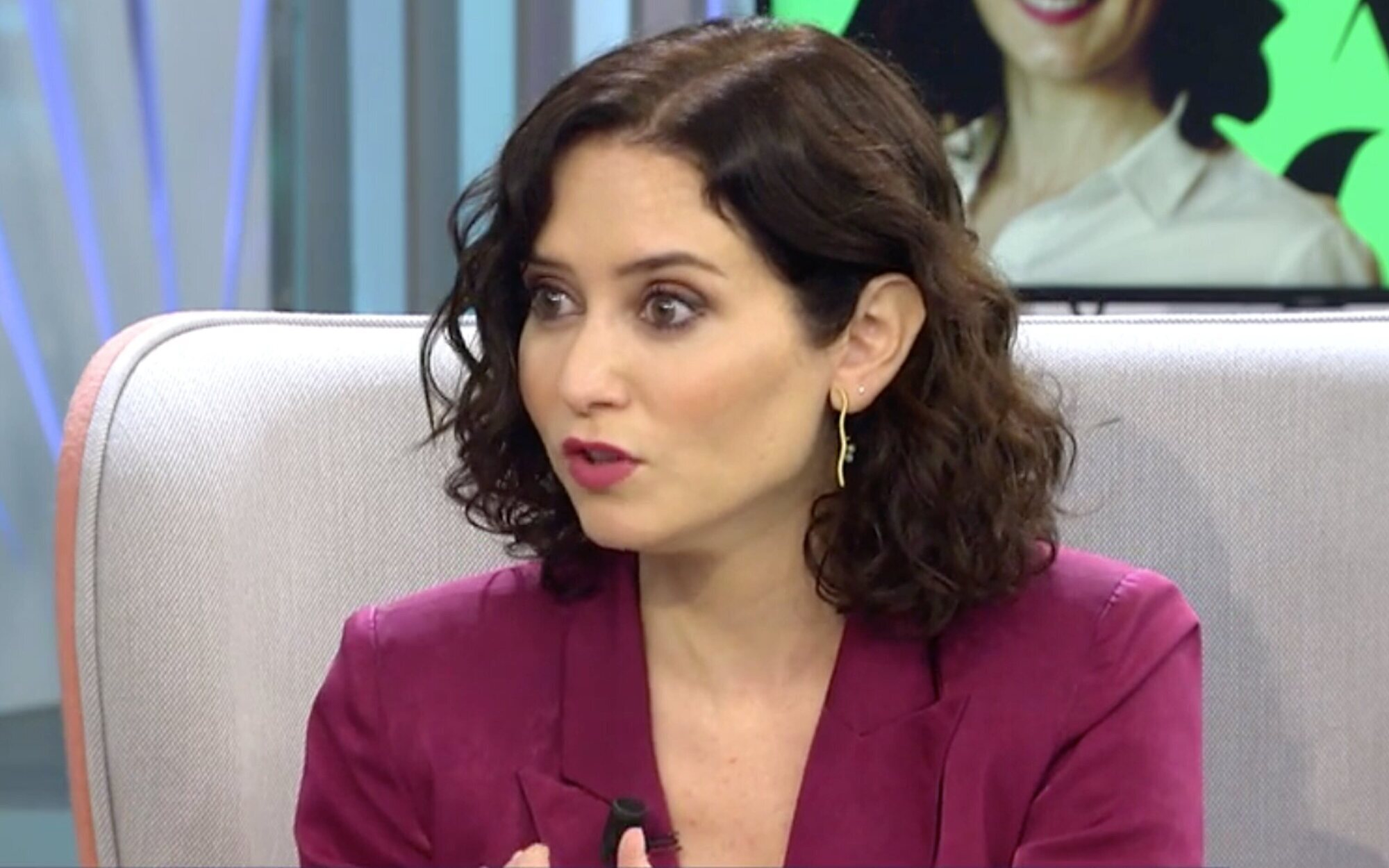 Isabel Díaz Ayuso niega el cierre de Telemadrid pero afirma que querría "reformarla para centrarla en lo útil"