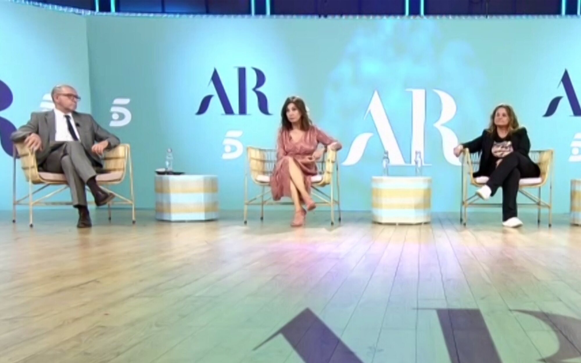 Ana Rosa Quintana hace balance de la temporada: "Tras 40 años de profesión, me merezco decir lo que pienso"