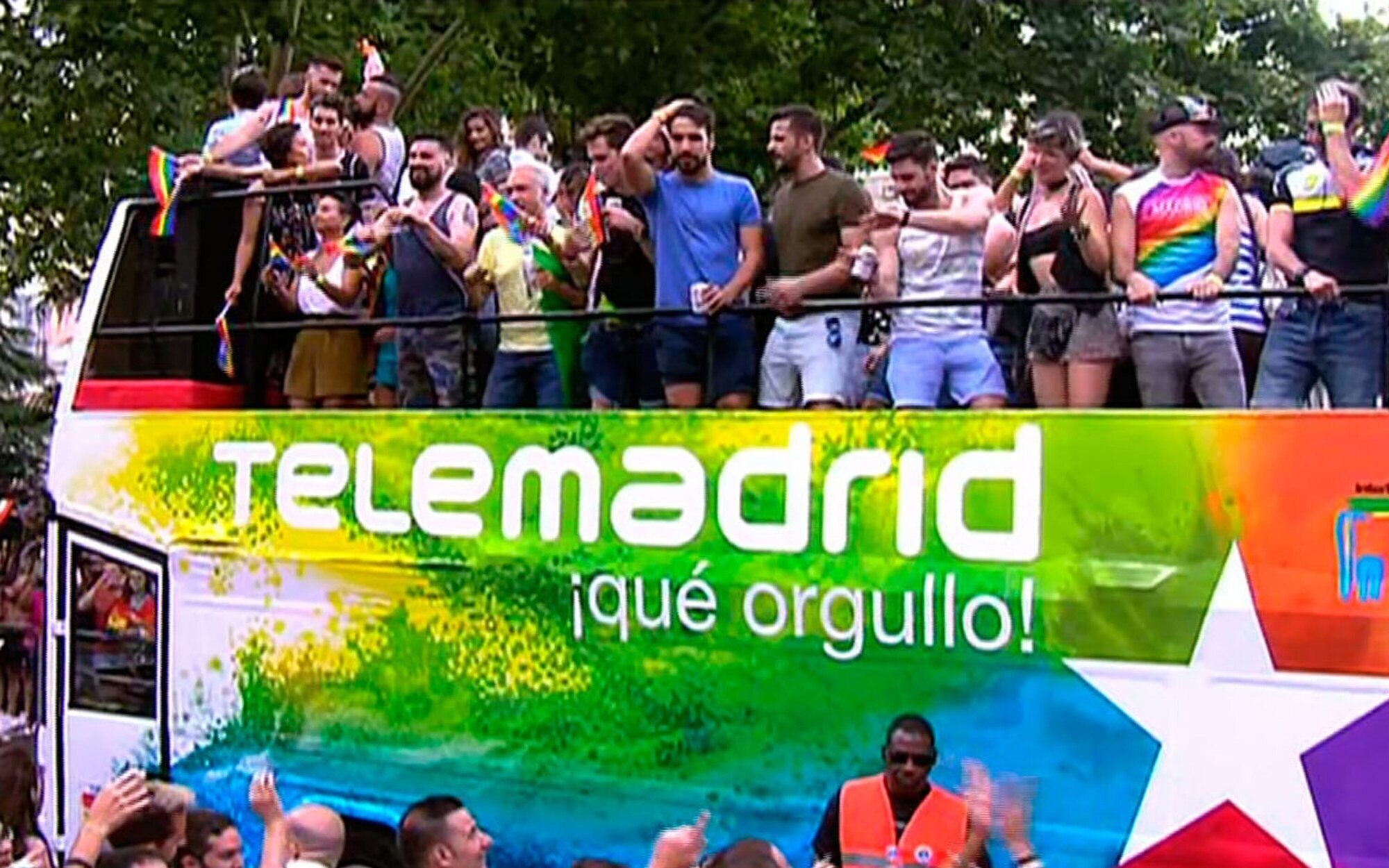 Críticas a Telemadrid por la falta de artistas LGTBI en su especial del Orgullo: "0 actuaciones del colectivo"