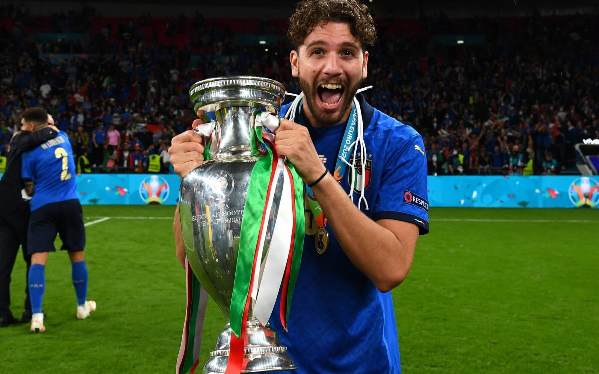 La final de la Eurocopa (45,9%) arrasa en Telecinco y 'Mi hija' (11,9%) mantiene a sus fieles en Antena 3