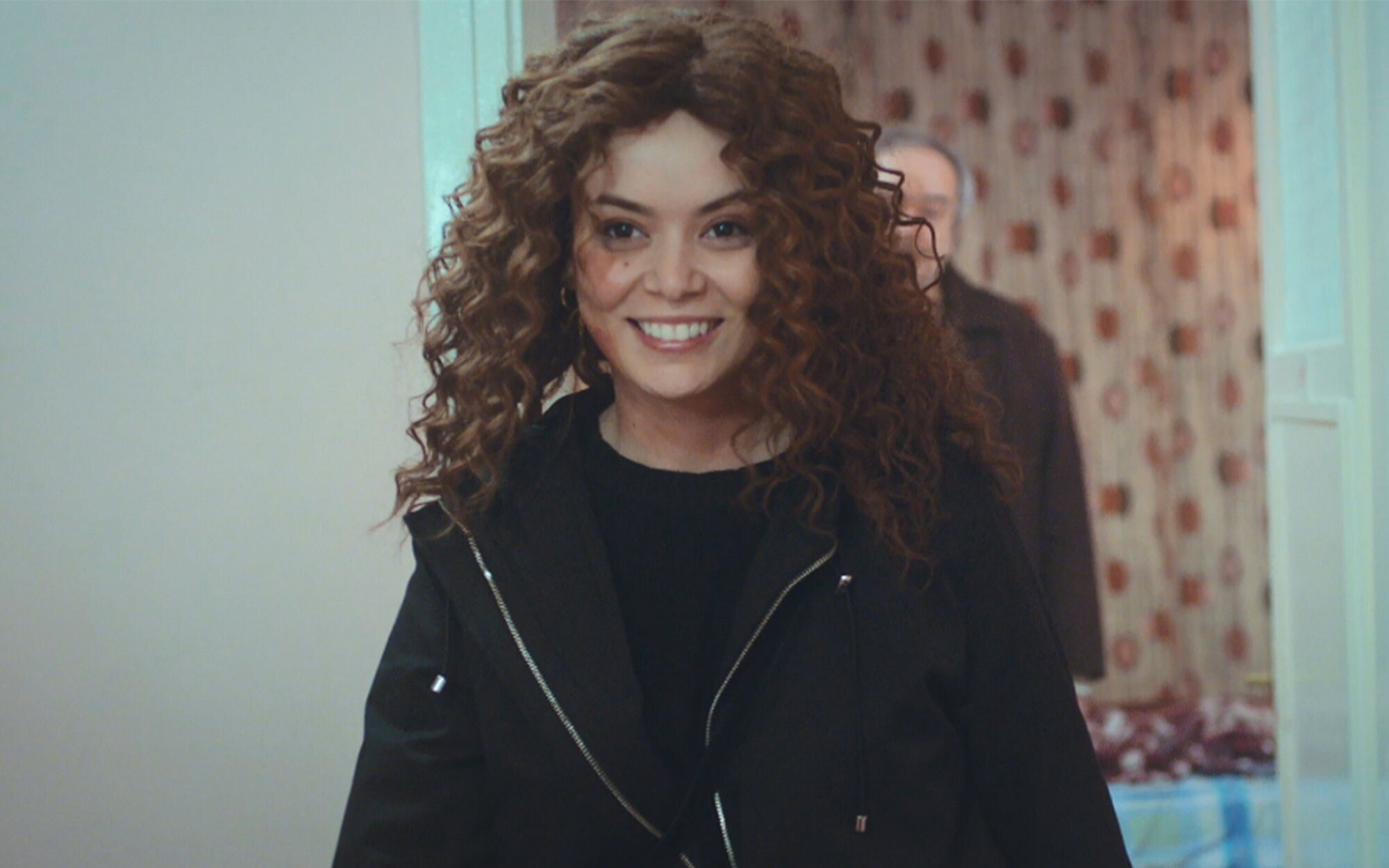 La recta final de 'Mujer' (17,3%) puede con "Titanic" (13,1%) y el regreso de 'Lazos de sangre' (9,5%)