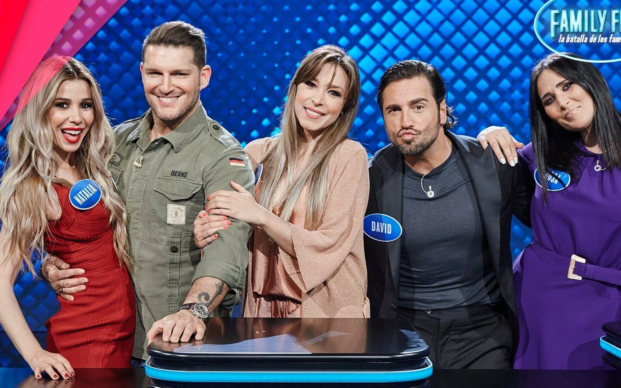 Los Juegos Olímpicos lideran un ajustado duelo con el partido de la NFL