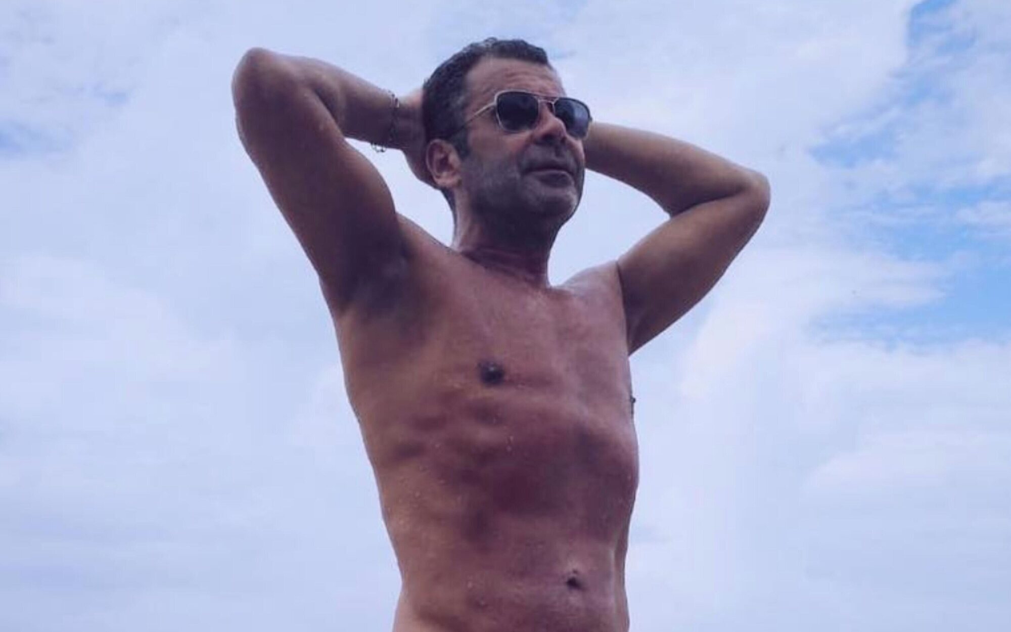 Jorge Javier Vázquez y su "esperado" desnudo integral en sus vacaciones