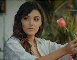 Hande Erçel ('Love is in the air') decide tomarse un descanso tras el final de la serie