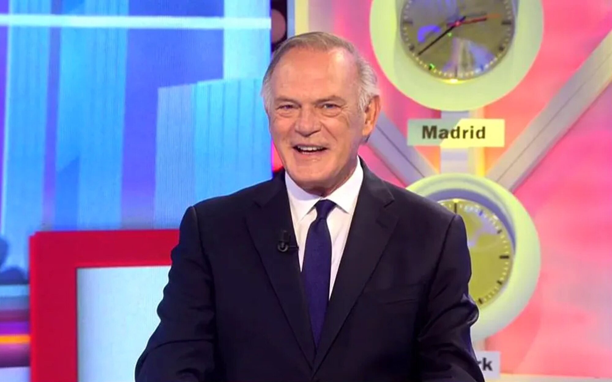 Pedro Piqueras bromea sobre las complicadas transiciones con 'Sálvame': "No sé qué cara poner"