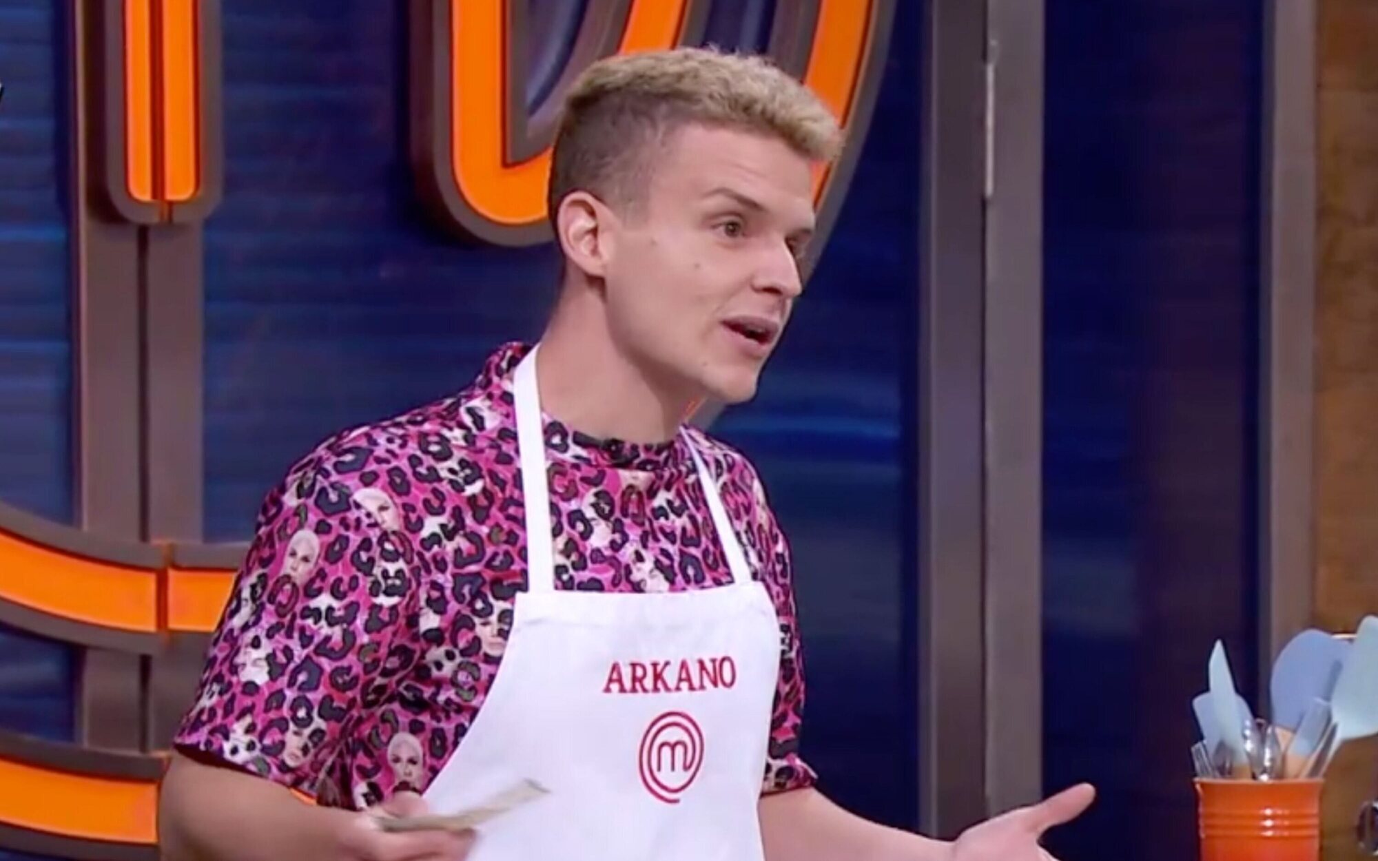 Arkano se sincera sobre su orientación: "Soy bisexual, pero en Tinder tengo puesto solo chicas"