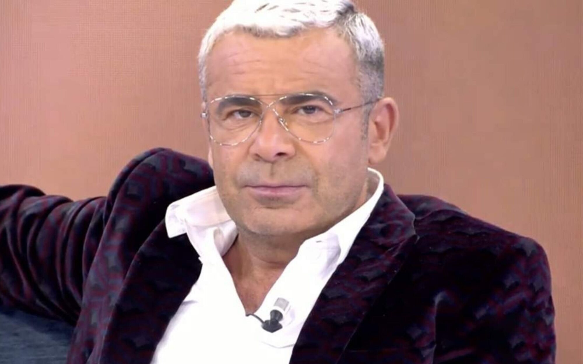 'Sábado deluxe' (13,5%) baja, pero lidera frente a 'El peliculón' (9,8%) de Antena 3