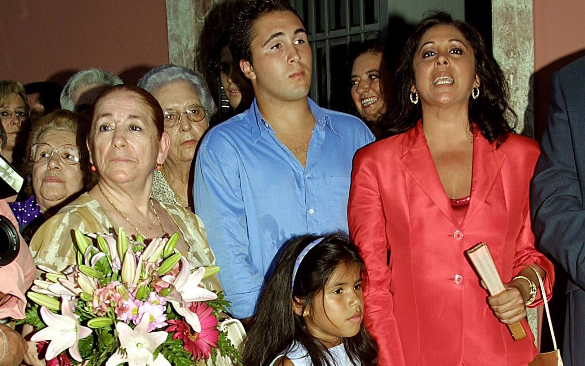 El visceral adiós de Kiko Rivera a su abuela Ana: "No me dejan despedirme por mierdas de problemas familiares"