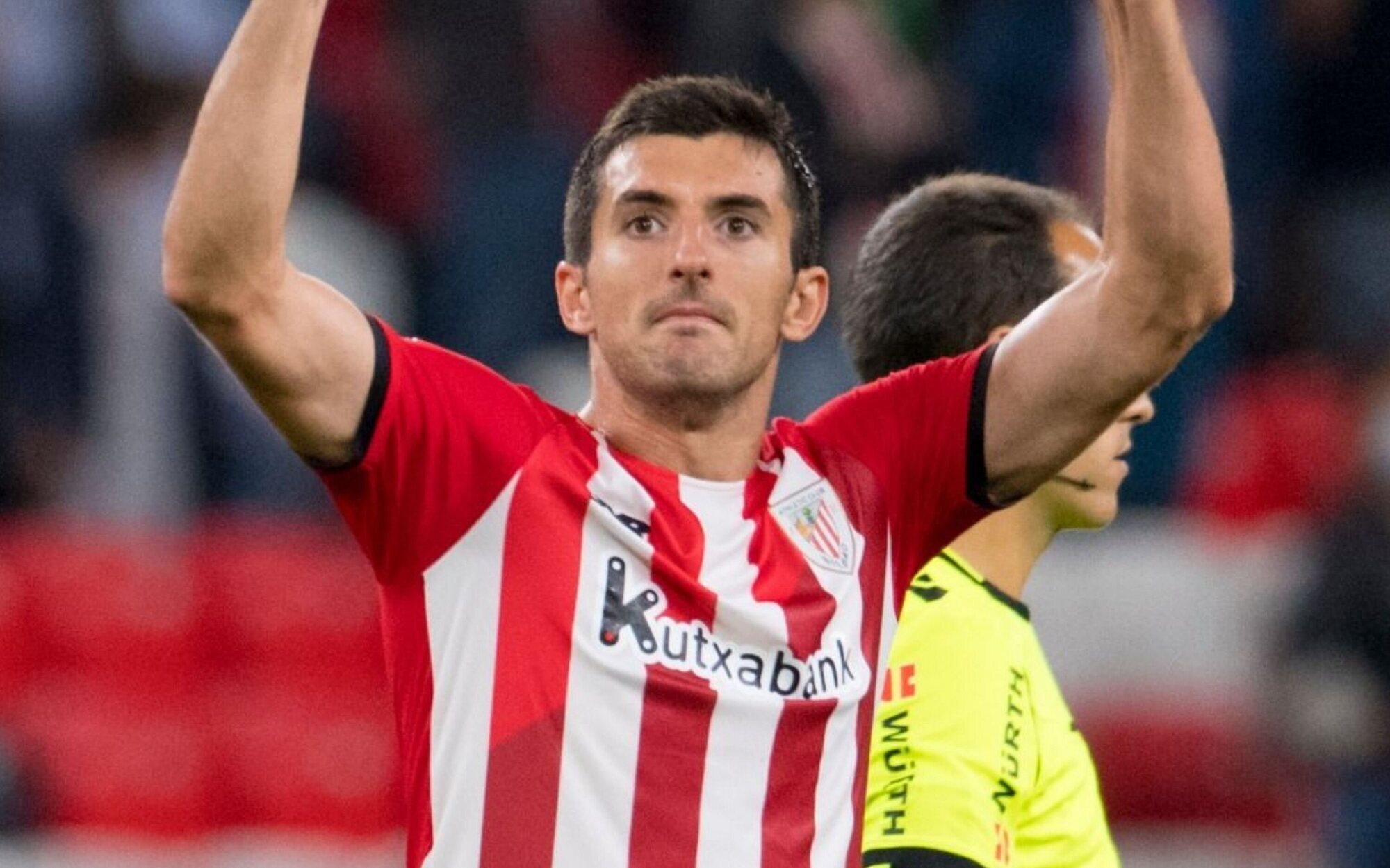 El Ath. de Bilbao - Alavés de la Liga Española se impone a las turcas y al cine western