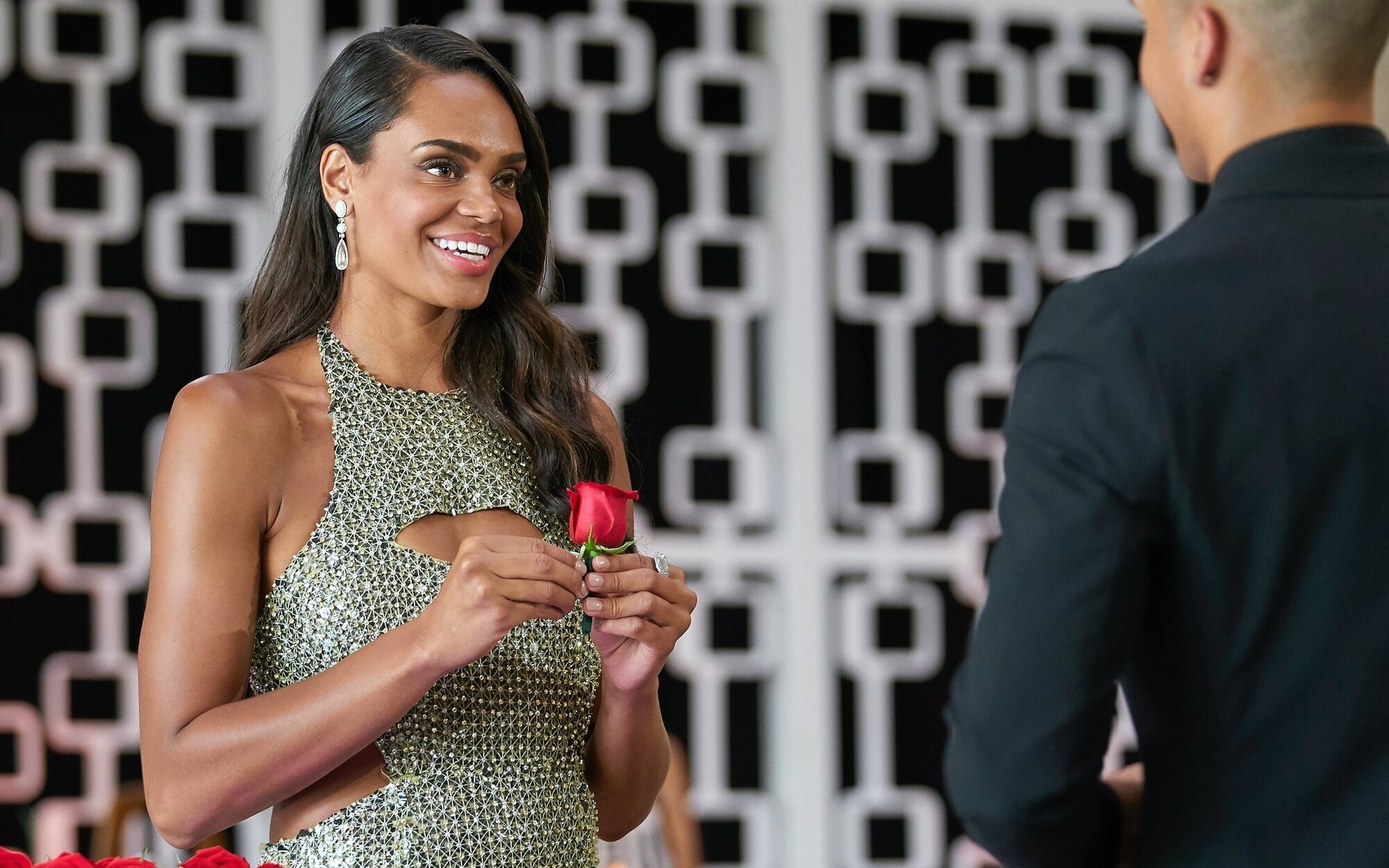 'Queens' desafina en su estreno a pesar de acompañar al regreso de 'The Bachelorette' 