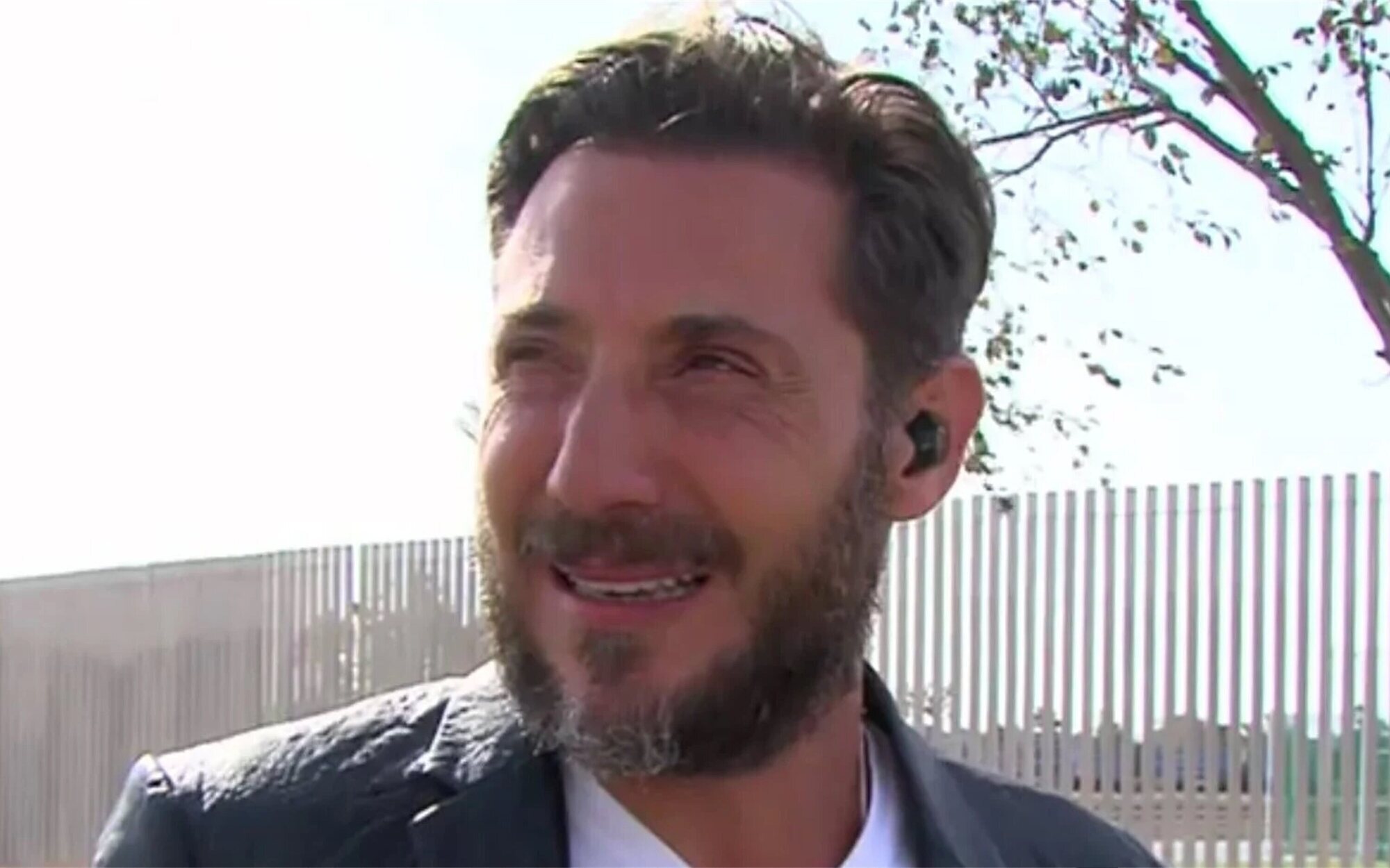 Antonio David Flores habría sido el creador de los carteles que le llamaban maltratador, según 'Socialité'