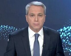 'Antena 3 noticias' (20%) firma su mejor dato en 13 años, frente a 'Informativos Telecinco' (14,5%)