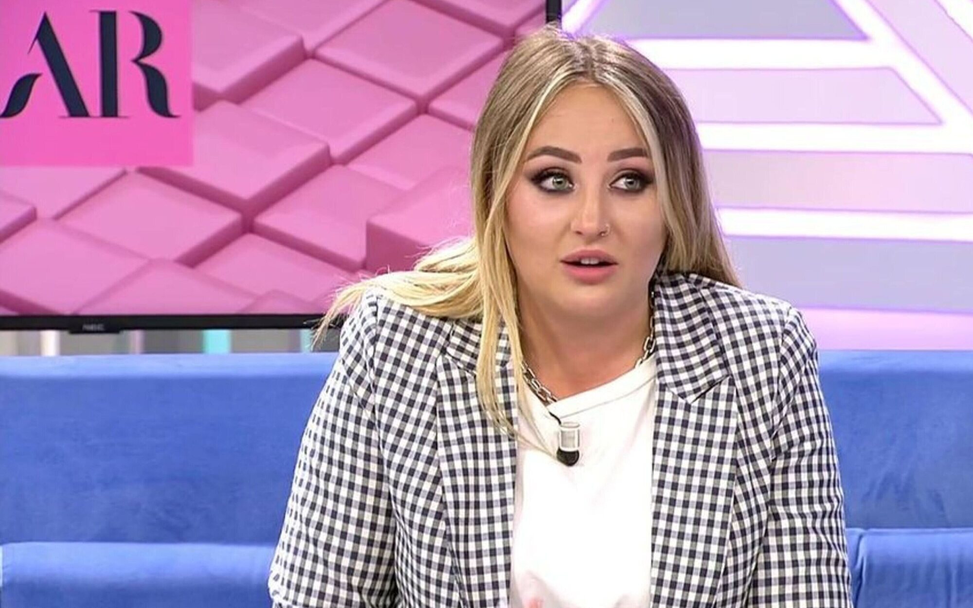 Rocío Flores defiende la faceta youtuber de Antonio David Flores: "Se le ha silenciado públicamente"