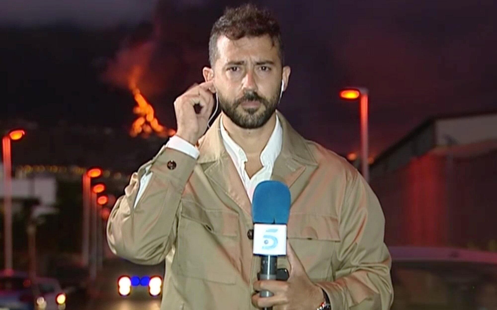 Un reportero de 'Informativos Telecinco' se cuela en Antena 3 por un curiosa casualidad: "Fallo en Matrix"