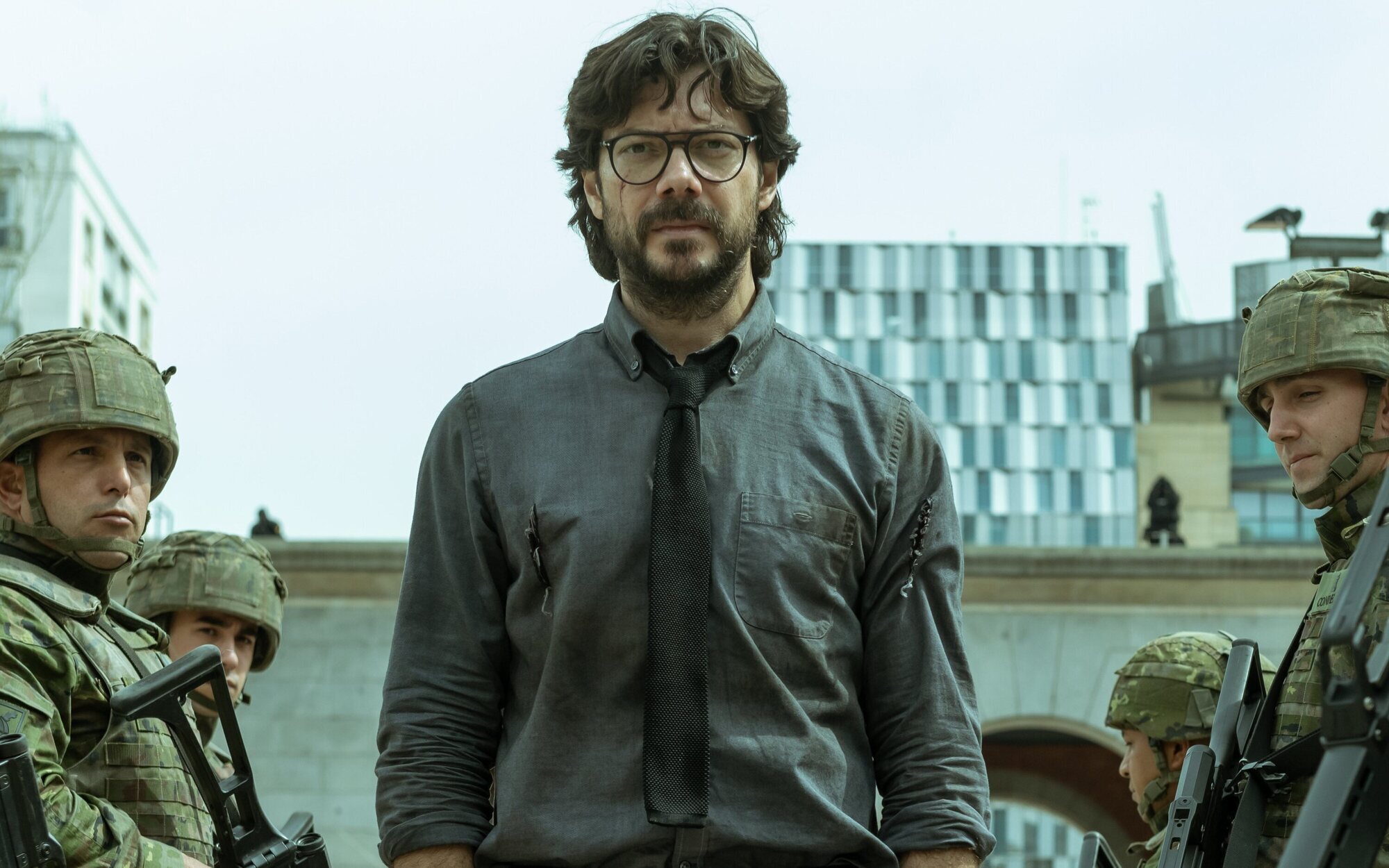 'La Casa de Papel' cierra la puerta a una sexta temporada, pero ya "da vueltas" al futuro