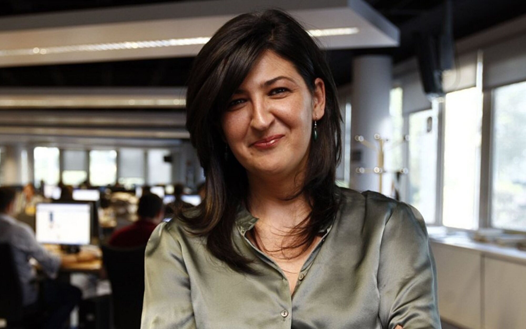 Cruz Morcillo compra Lotería de Navidad en los lugares del crimen desde los que informa