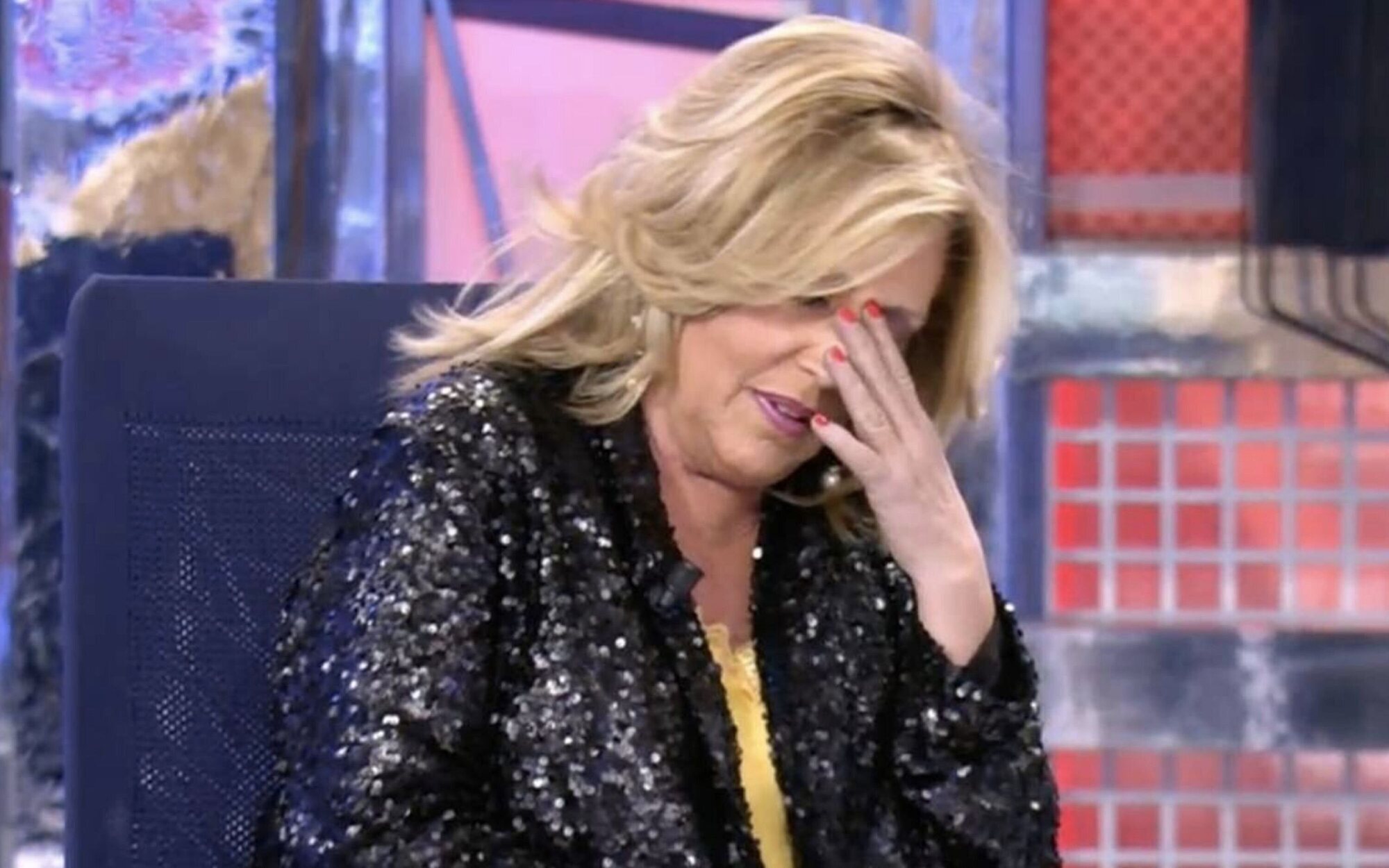 Lydia Lozano, a punto de desmayarse tras ver un vídeo de Lara Sajén en 'Sábado deluxe'