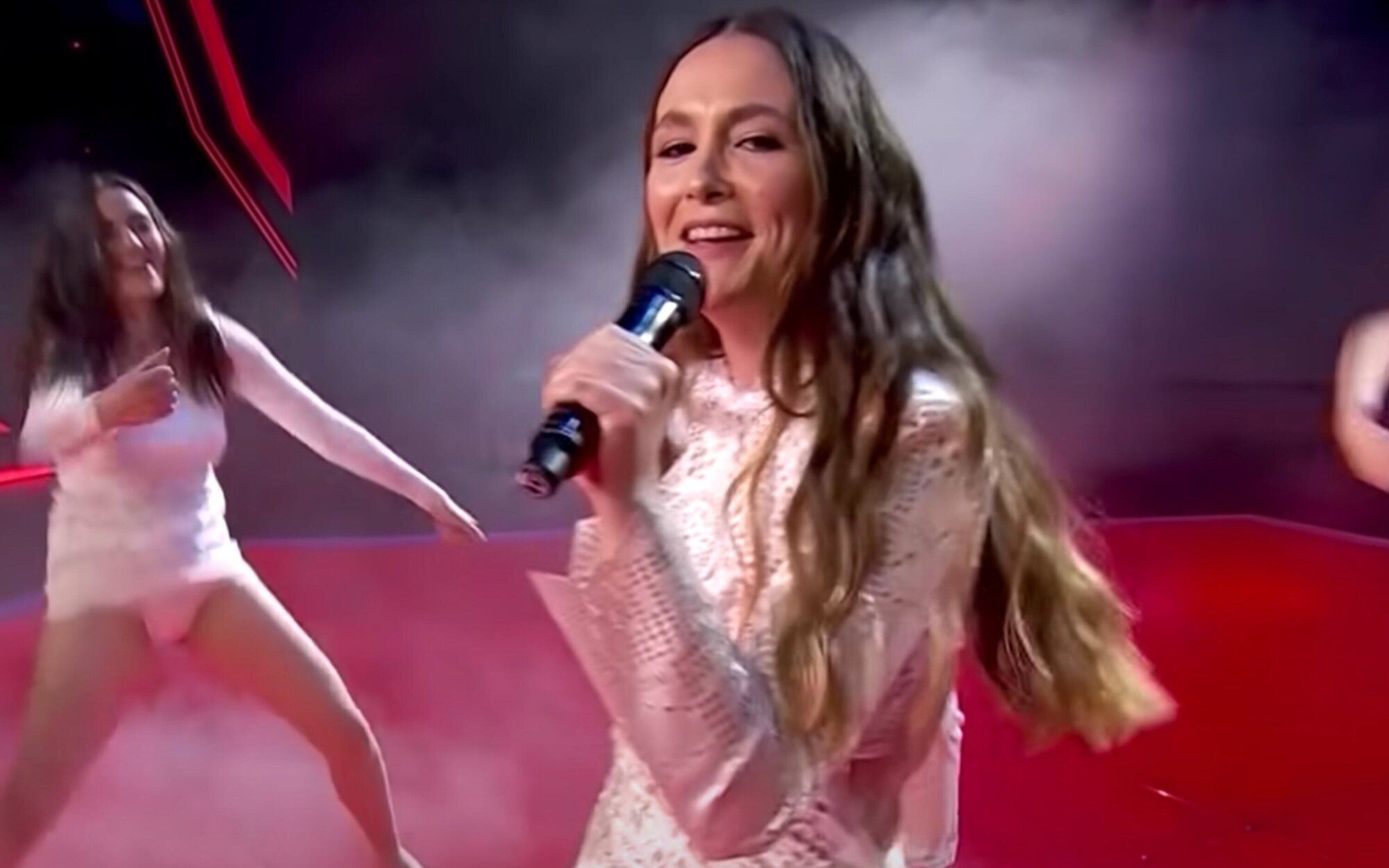 El Benidorm Fest (14,2%) crece con su Semifinal 2 y "Palmeras en la nieve" marca un buen 13,4% en Antena 3