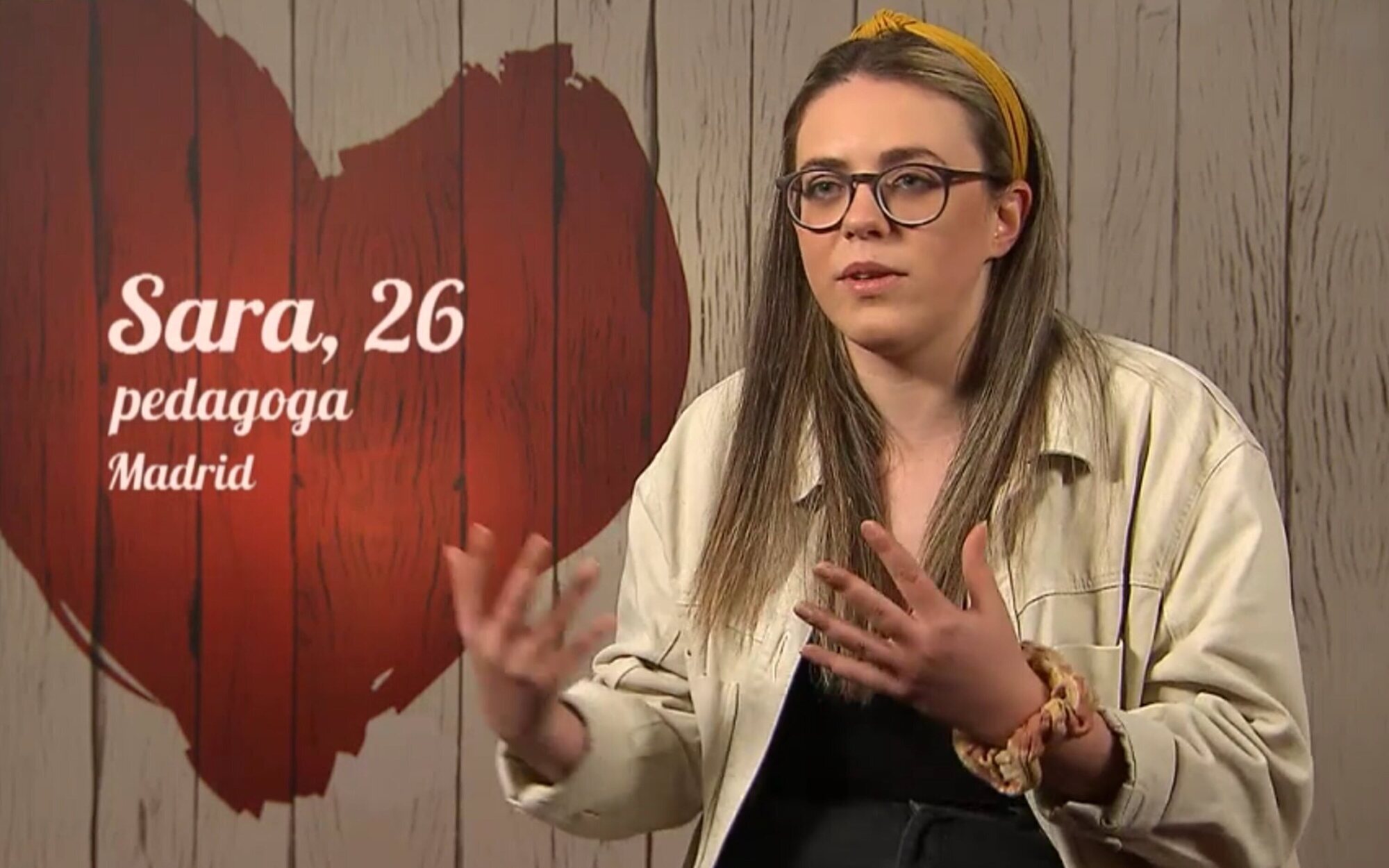 Una fan de Leticia Sabater hace temblar a su cita en 'First Dates': "Llevo muy mal lo de la salchipapa"