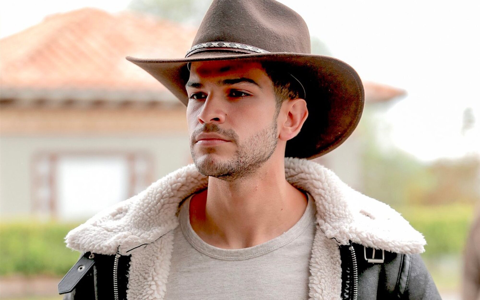 'Pasión de gavilanes' coge aire con su cambio de horario en Divinity, pero no pasa del 1,5%