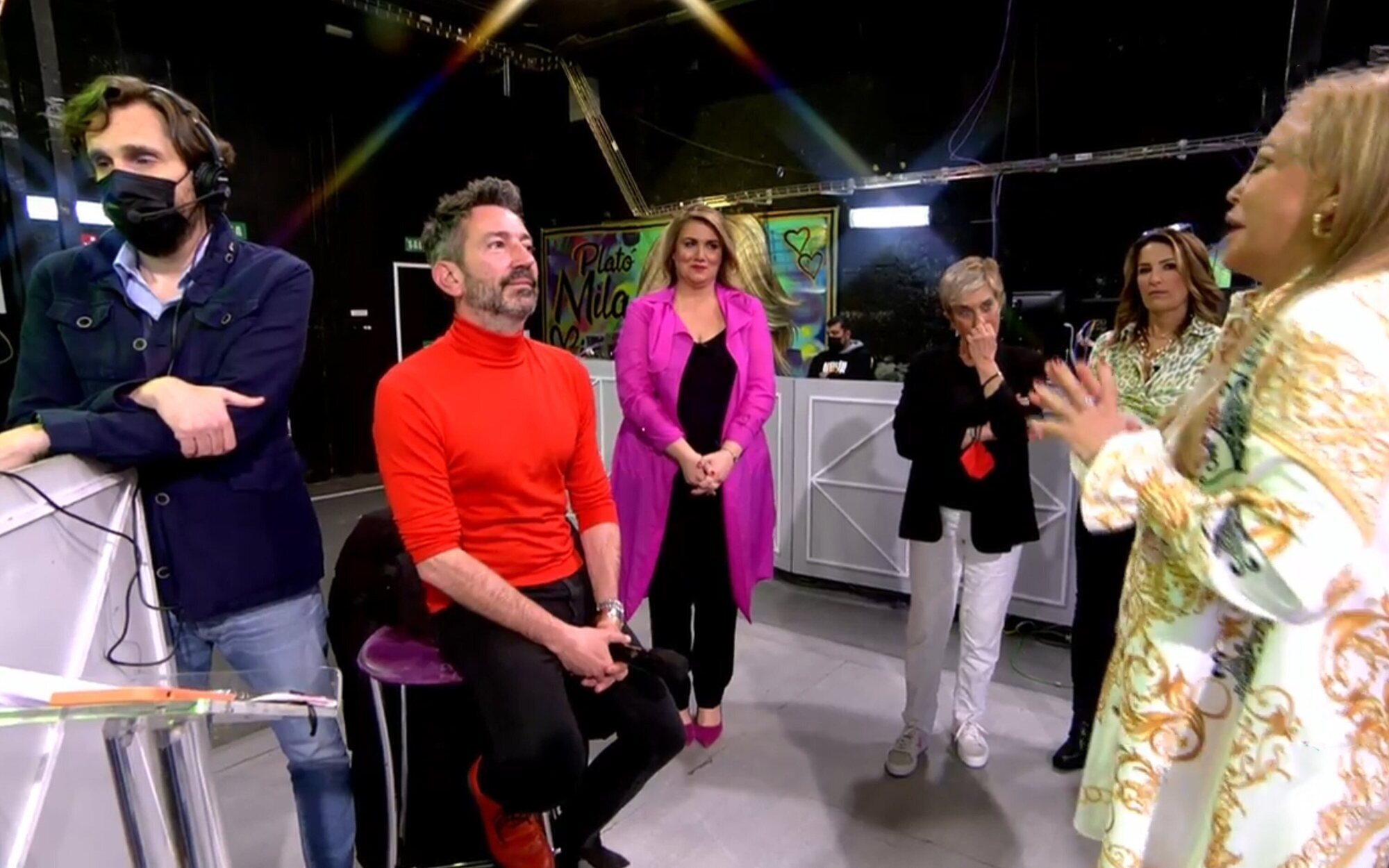 La cariñosa despedida de Belén Esteban a Carlota Corredera, David Valldeperas y Alberto Díaz en 'Sálvame'